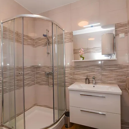 Borna Apartment Sukošan