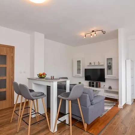Apartment Borna Sukošan