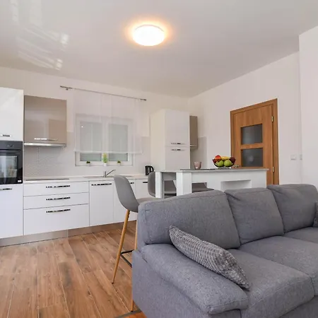 Apartment Borna *